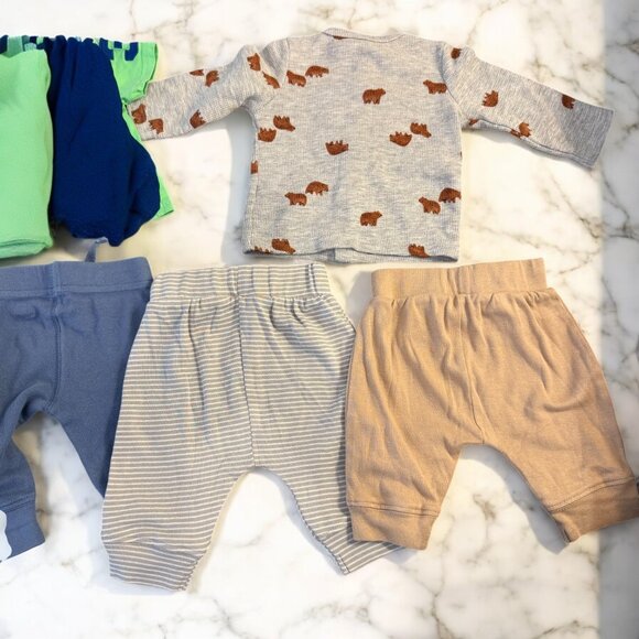 Baby Clothes Bundle Size 0-3 Months Footies Bodysuits Outfits Sets Tops Bottoms - Picture 13 of 16